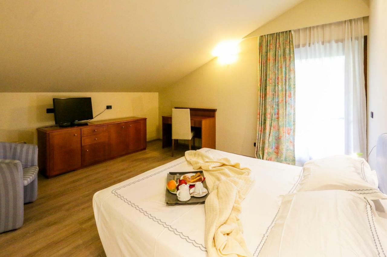 Hotel Miage Charvensod ภายนอก รูปภาพ